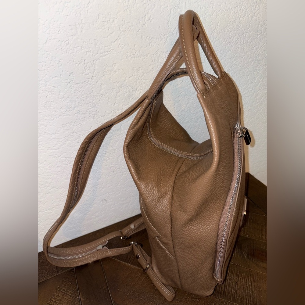Valentina Tan Leather Backpack NWOT - Picture 5 of 12